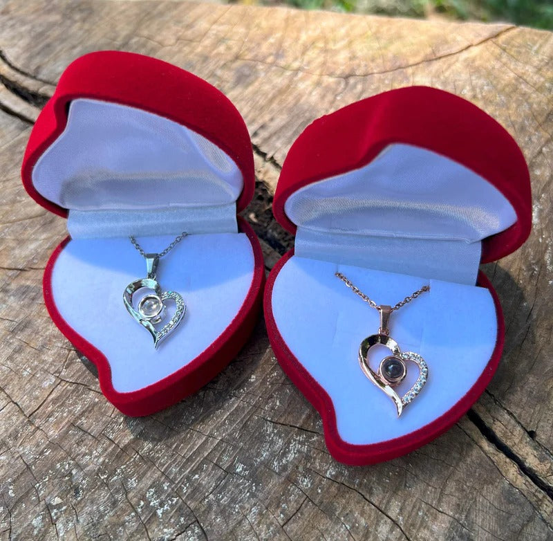 Collar “Te Amo” en 100 Idiomas + Caja de Regalo ❤️✨