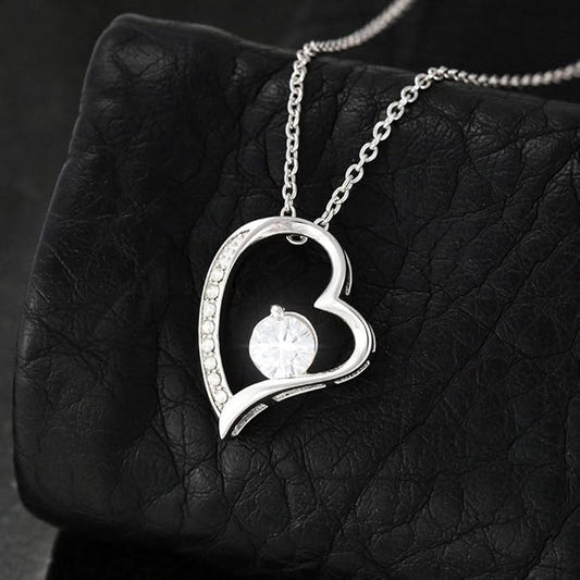 Collar Corazón + Caja de Regalo ❤️✨🎁