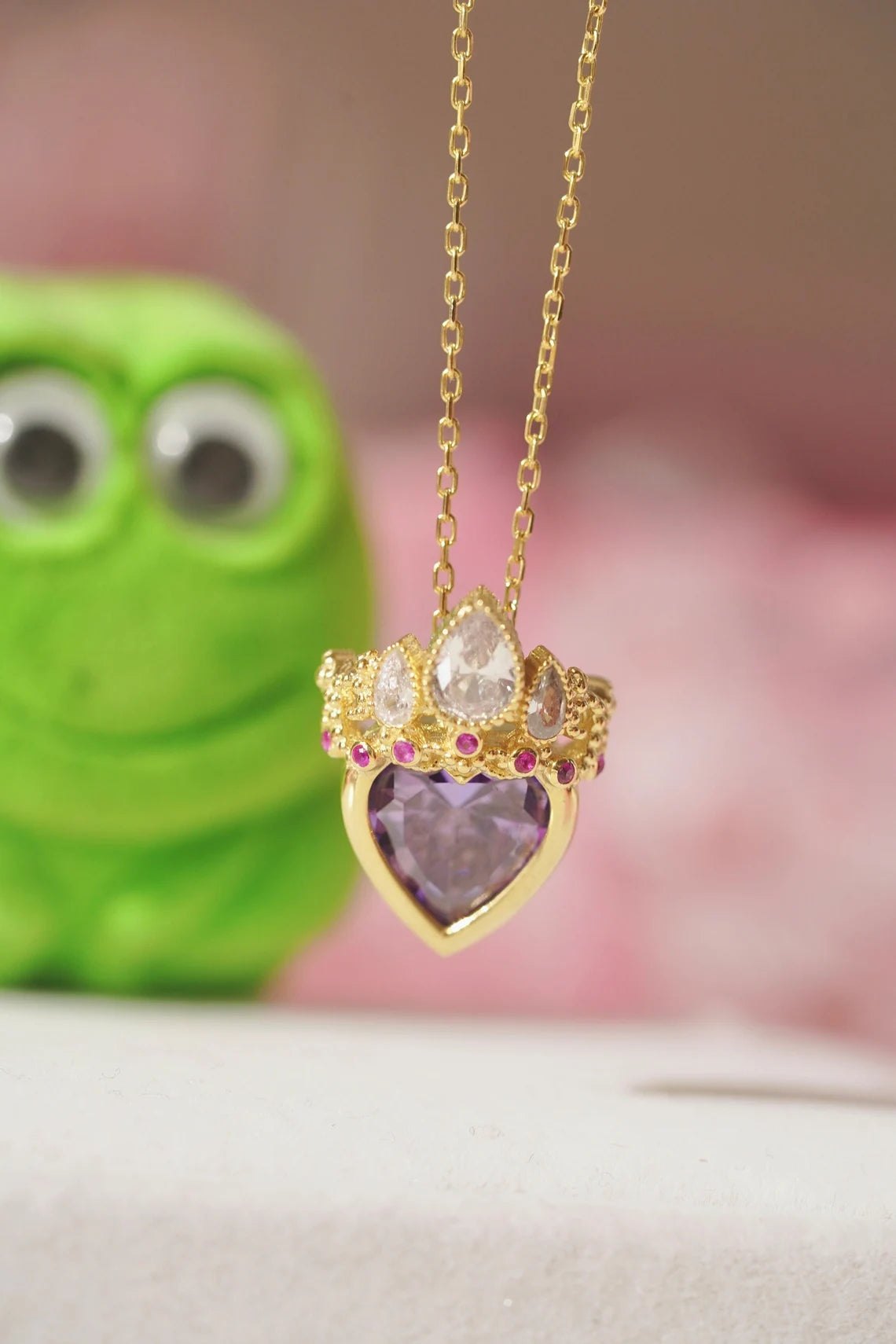 Collar Corazón Rapunzel + Caja de Regalo + Tarjeta 💜👑✨🎁