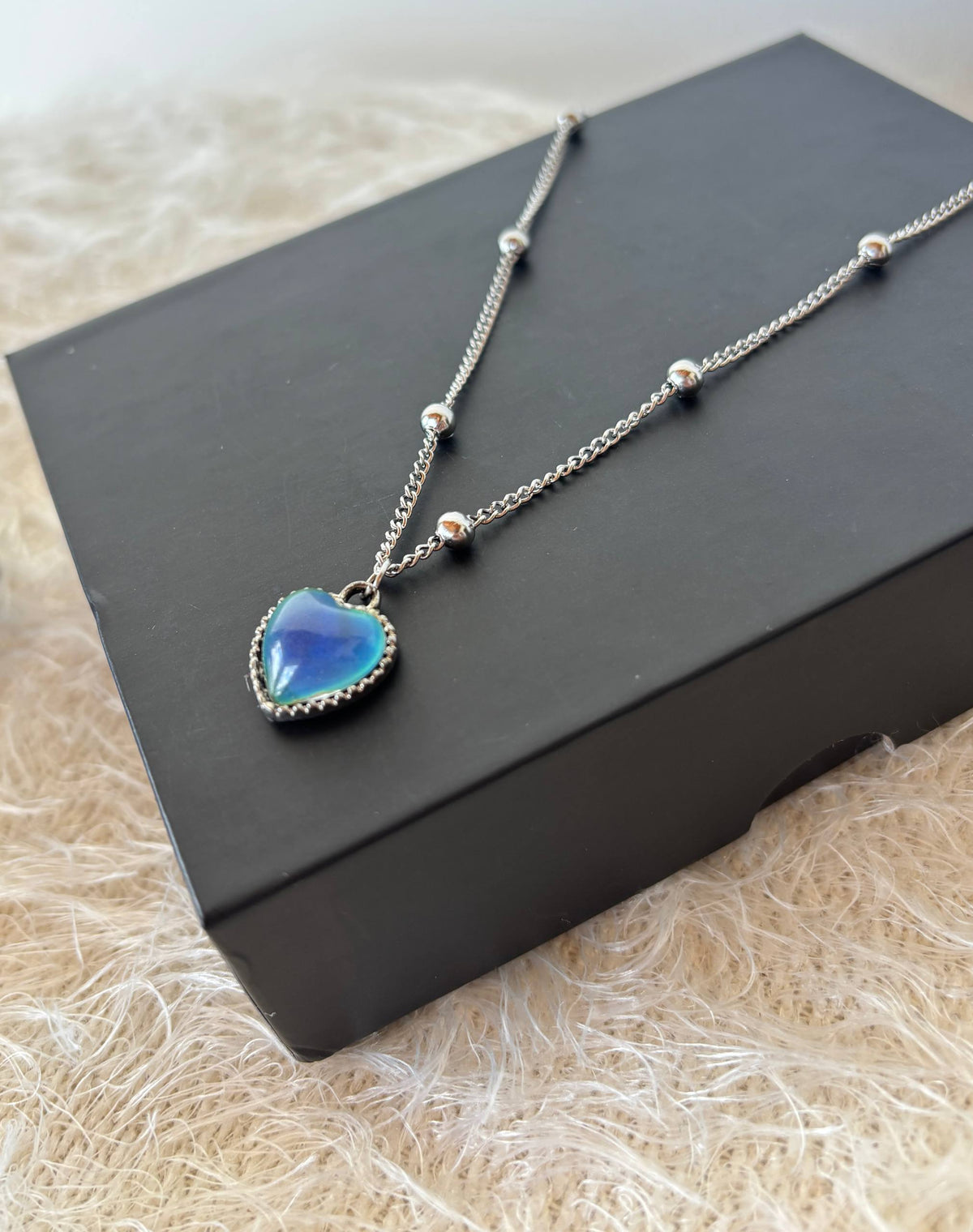 Collar Corazón Emociones + Caja de Regalo ❤️🌈✨