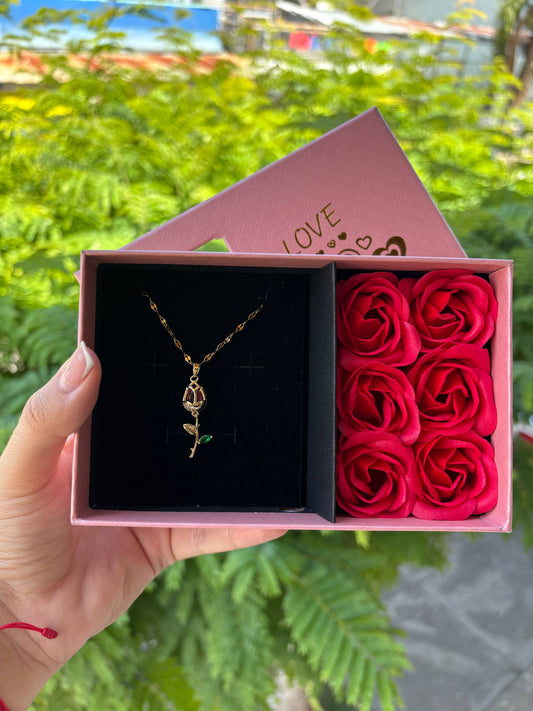 Collar Rosa Roja + Caja de Rosas Rosada 🌹💗✨