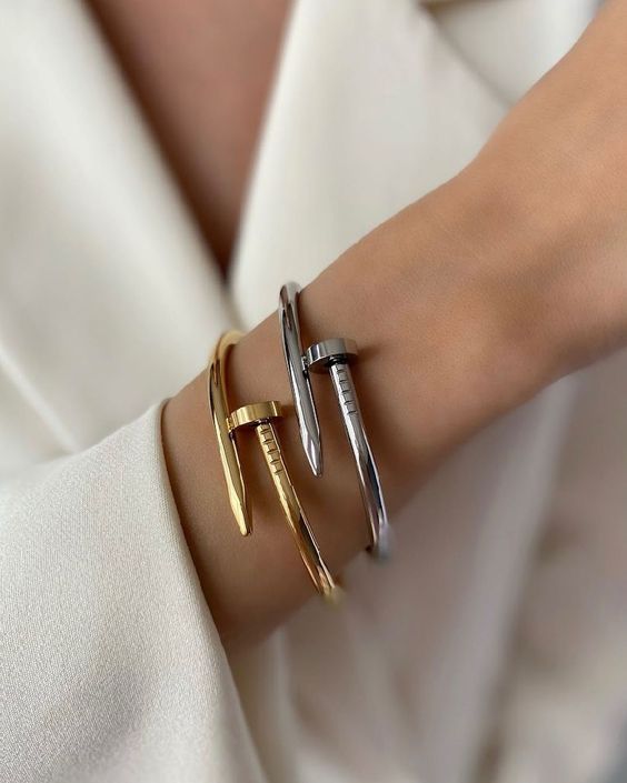 Brazalete Cartier Clavo + Caja de Regalo 💛✨🎁