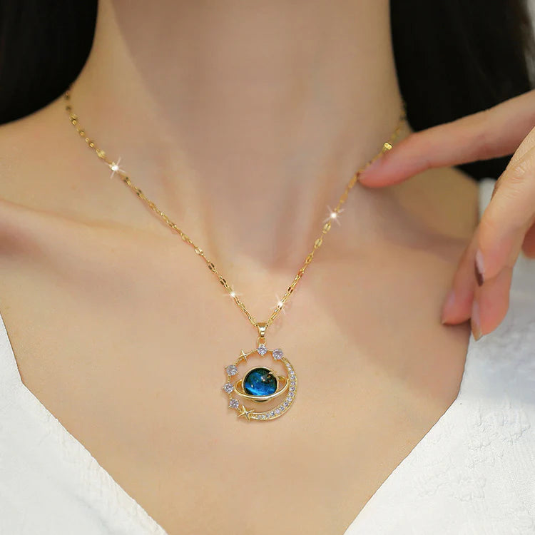 Collar Saturno + Caja Girasol 🪐🌻✨